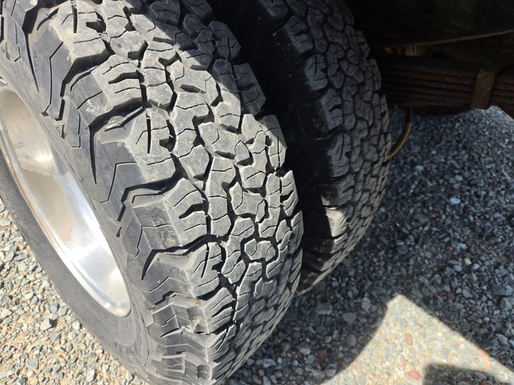 2001-ford-f350-image-49
