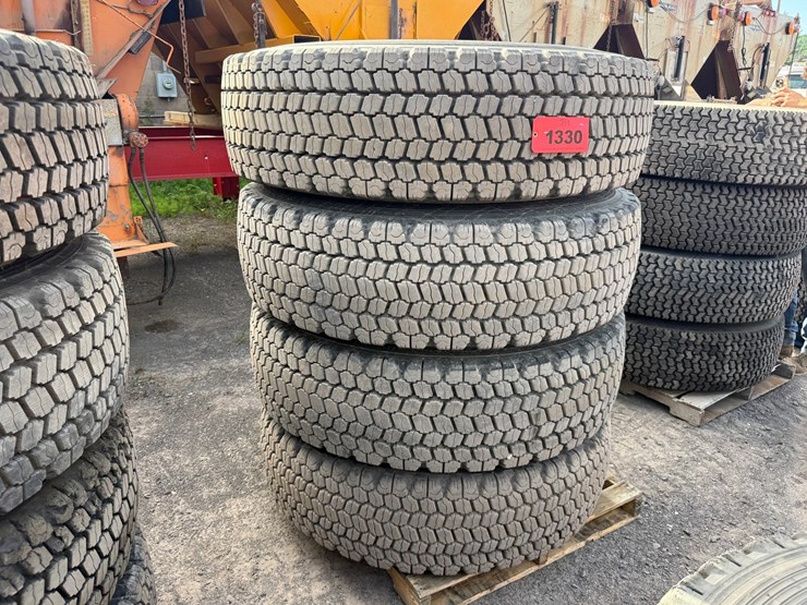 #1330-•-bridgestone-tire-with-rims-image-2