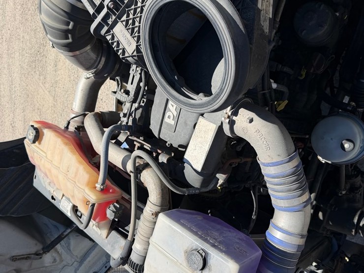 2018-kenworth-t680-image-41