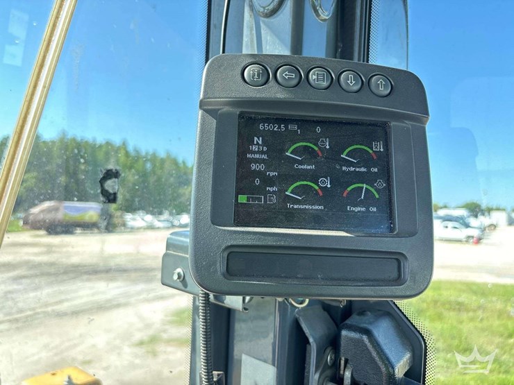 2014-deere-644k-image-23