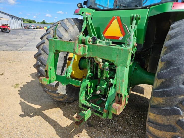 john-deere-8300-image-16