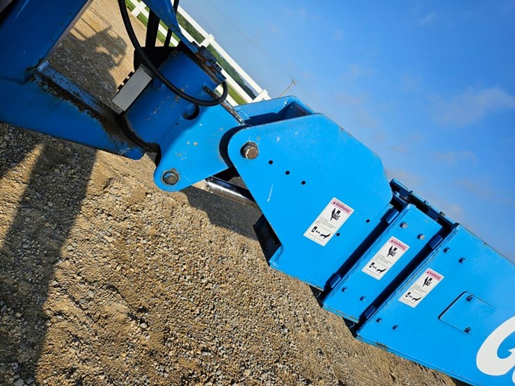 2005-genie-s80-image-15