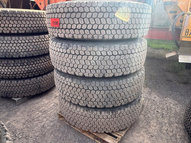 #1330-•-bridgestone-tire-with-rims-image-5