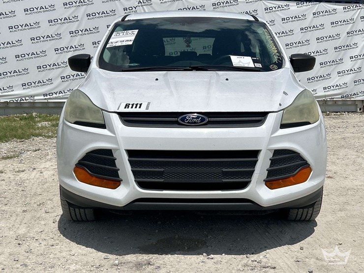 2015-ford-escape-image-25