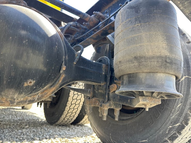 #60118-•-2019-international-rh613-day-cab-truck-tractor-image-45