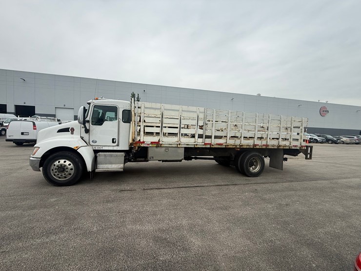 #2050-•-kenworth-flatbed-truck-image-2