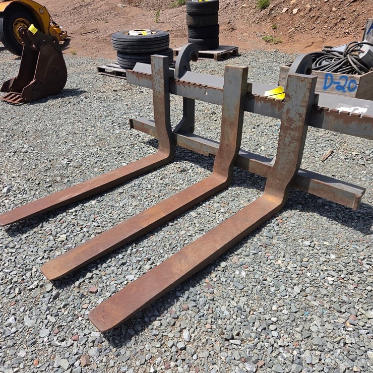 #6029 • Approx. 57" Volvo 83771 Loader Quick-Attach Pallet Forks
