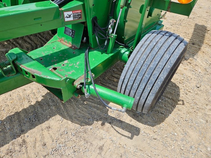 john-deere-3955-image-46