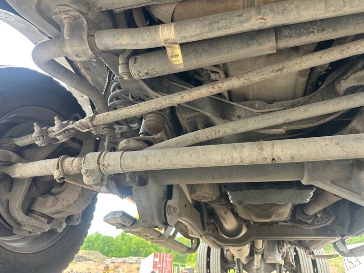 2019-ford-f550-image-57