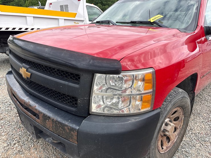 2012-chevrolet-1500-image-9