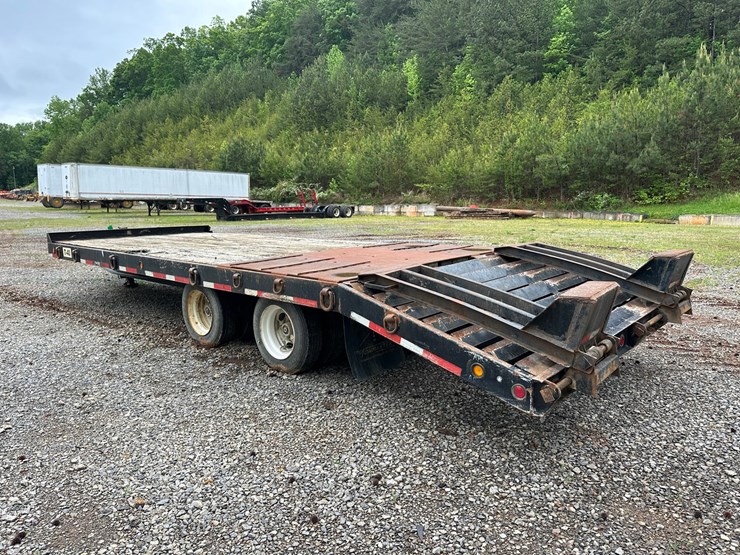 #4001-•-2008-towmaster-25'-trailer-image-3