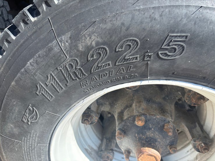 #2174-•-1984-mack-dm660-tandem-axle-dump-truck-image-107
