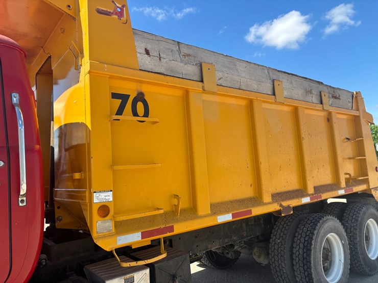 #2174-•-1984-mack-dm660-tandem-axle-dump-truck-image-55