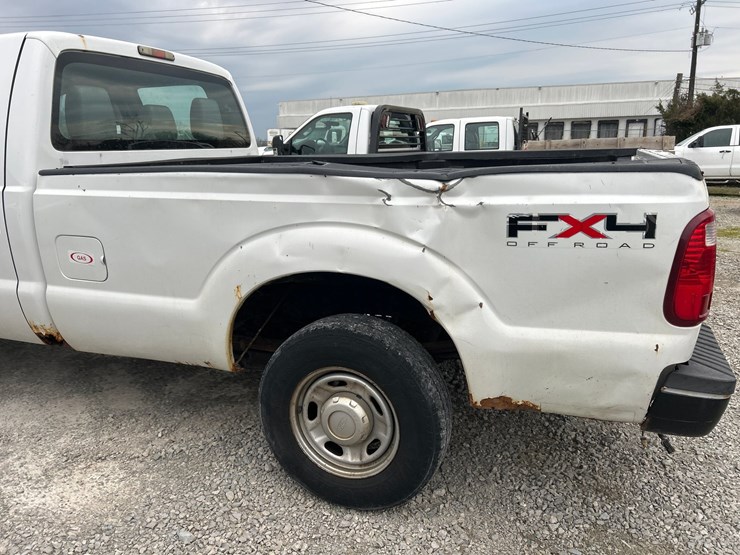 2012-ford-f250-image-17