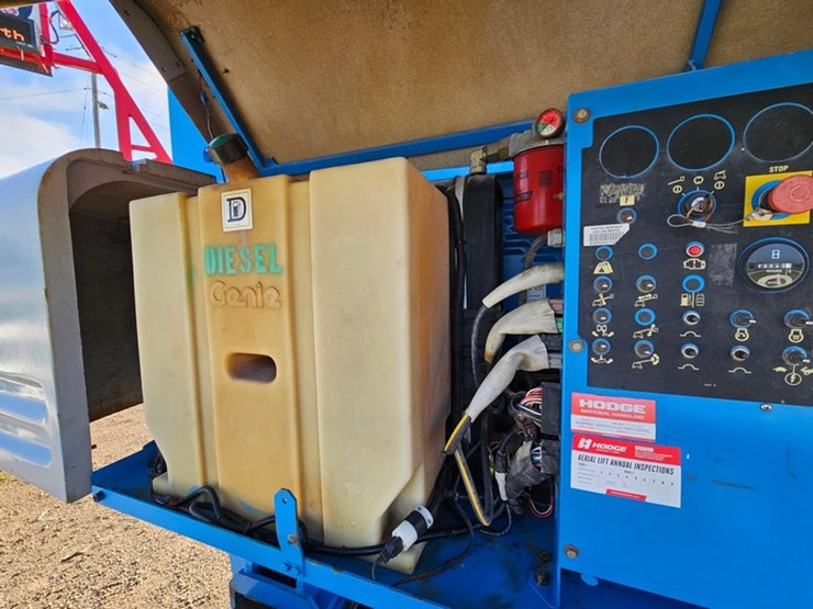 2005-genie-s80-image-31