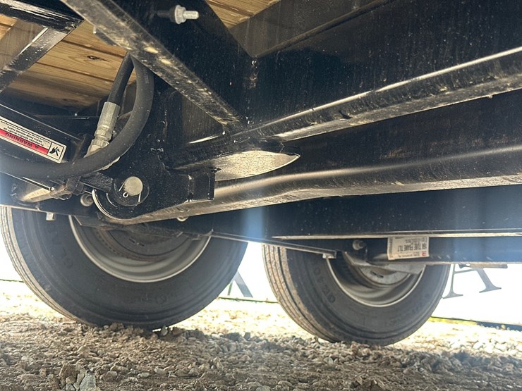 #60887-•-2024-behnke-enterprises-24'-tilt-bed-trailer-image-23