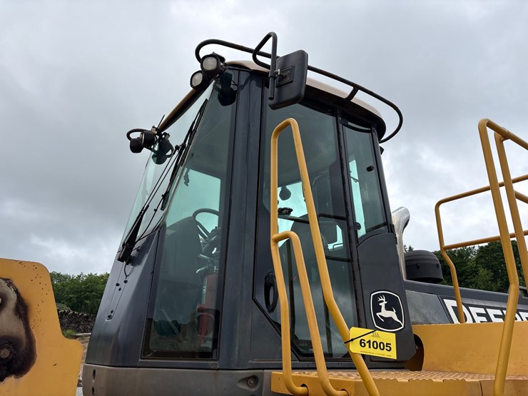 deere-844j-image-9