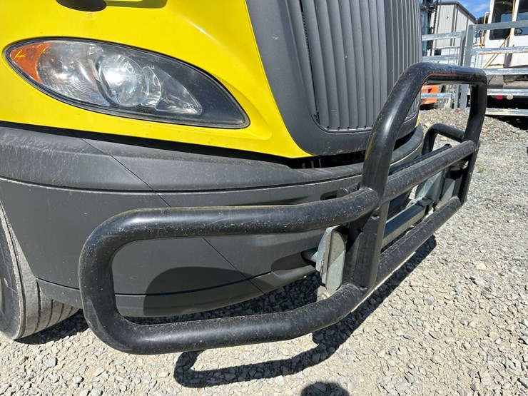 #60118-•-2019-international-rh613-day-cab-truck-tractor-image-23