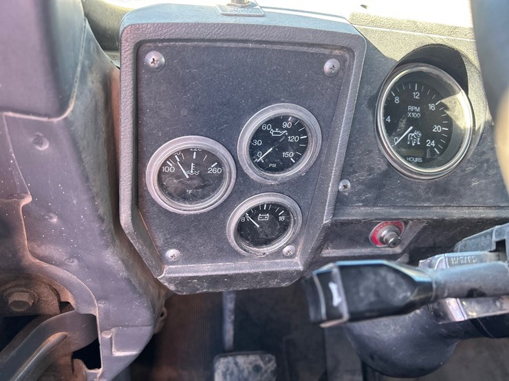 2001-mack-rd688s-image-78
