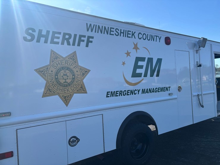 #2419-•-1987-chevrolet-emergency-response-unit-image-16