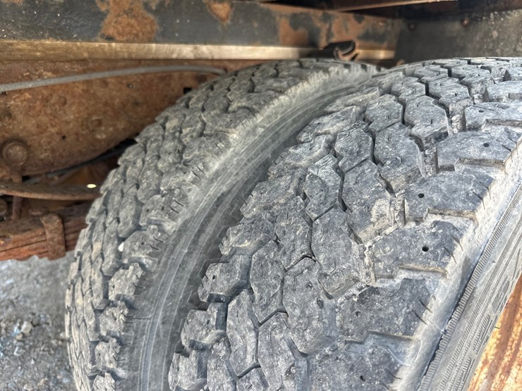 2001-ford-f450-image-49