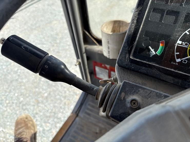 jcb-712-image-56