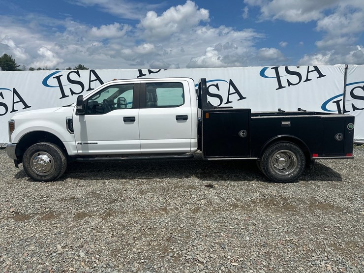 2020-ford-f350-image-2