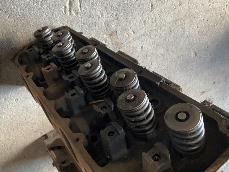 ford-351-cleveland-4v-quench-heads-image-9
