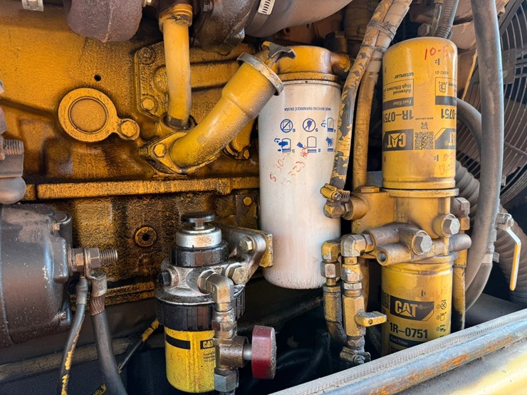 caterpillar-m318-image-51