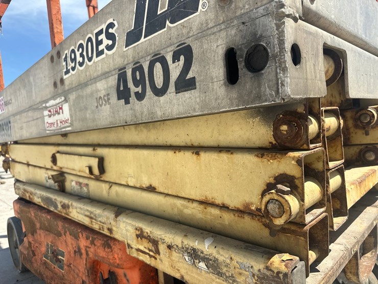 jlg-1930es-image-20