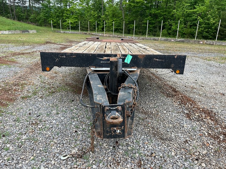 #4001-•-2008-towmaster-25'-trailer-image-8