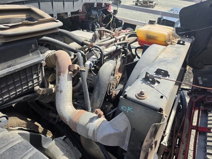 2015-international-durastar-4400-image-49