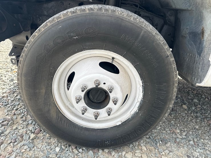 2001-ford-f350-image-64