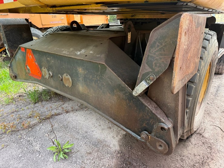 caterpillar-m318-image-58