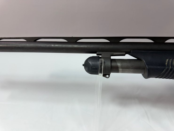 #49833-•-benelli-12-gauge-pump-shotgun-z203422-inv#-49833-image-11