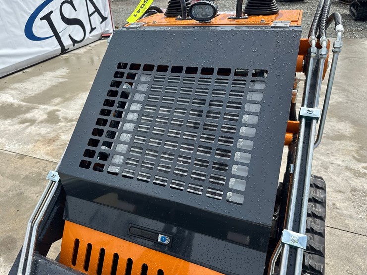 #5041-•-arteer-qb-480-mini-skid-steer-image-16