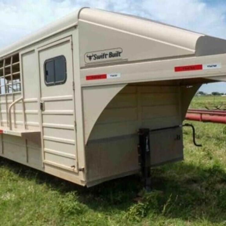 2019 Swift Built Stock/Horse Trailer