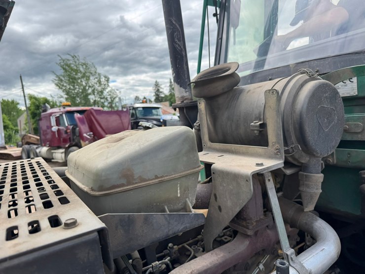 deere-1110d-image-54