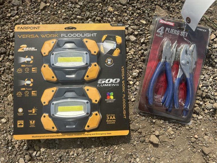 #103-•-2-pack-versa-work-floodlight-&-ultra-steel-4-pc-image-1