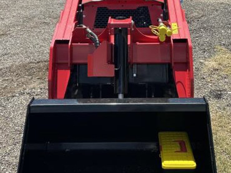 #52-•-mini-skid-steer-loader---ft-v1000---diesel-image-4