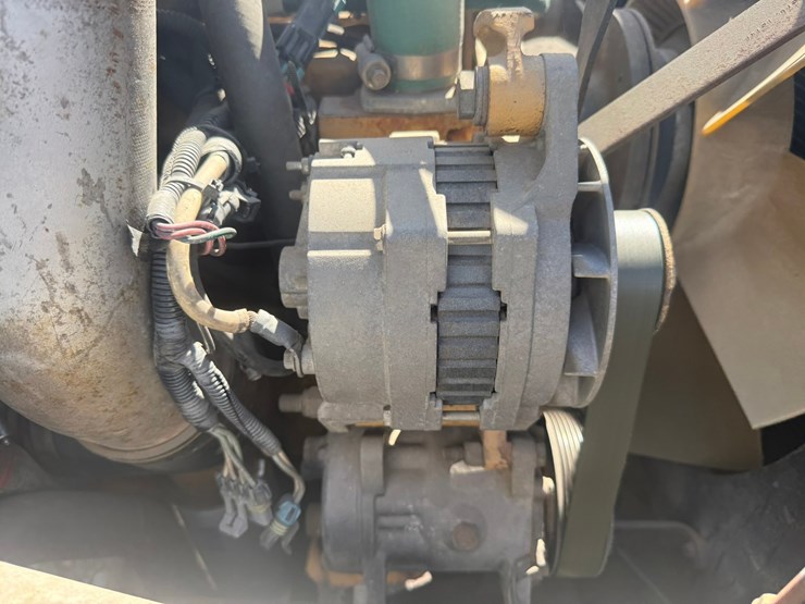 1997-kenworth-t300-image-30