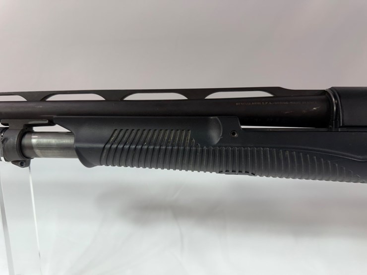 #49833-•-benelli-12-gauge-pump-shotgun-z203422-inv#-49833-image-9