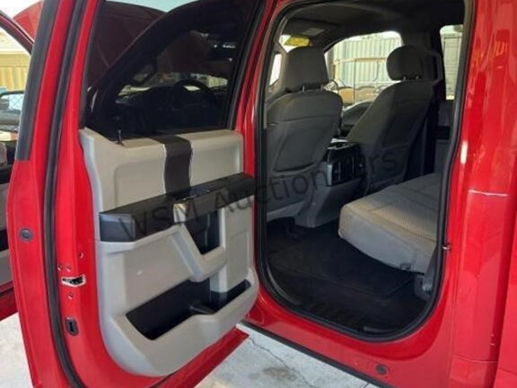 2019-ford-f150-image-26