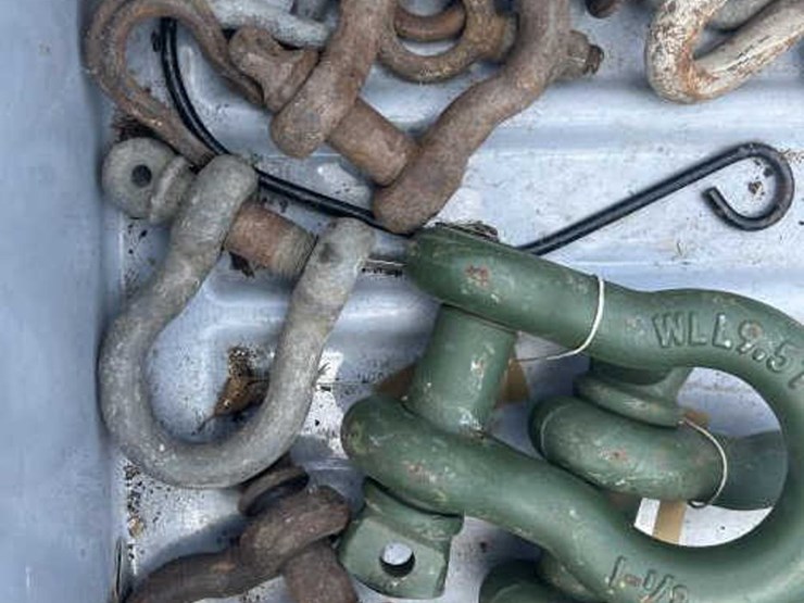 #217-•-industrial-clevis-shackles-image-4
