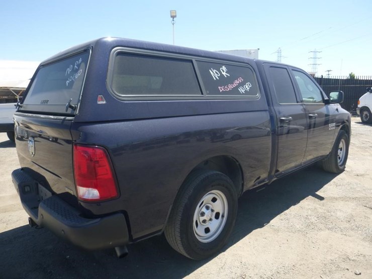 2016-dodge-1500-image-3