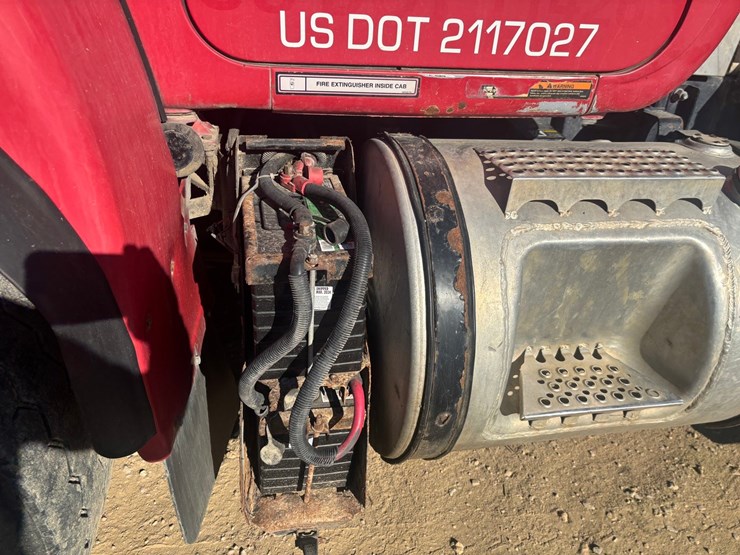 mack-rd688s-image-12