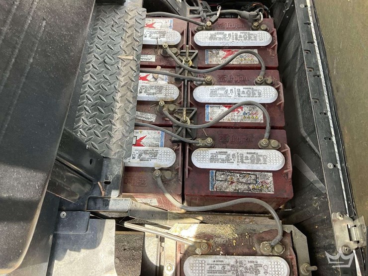 2019-cushman-hauler-pro-image-8
