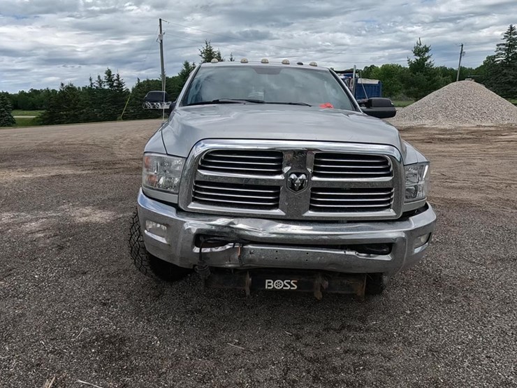 2013-dodge-2500-image-7
