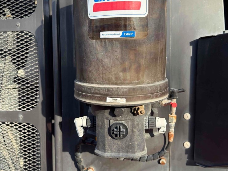 2018-hitachi-zw310-6-image-13