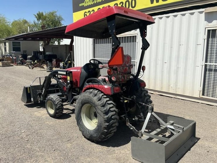yanmar-sa424-loader-tractor-image-7